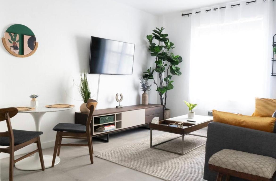Newely Remodeled Apartment Only 1 Min To The Beach! Маями Бийч Екстериор снимка